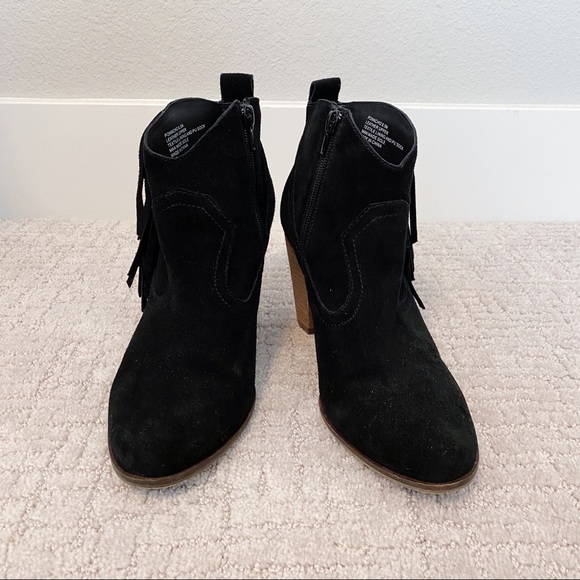 STEVE MADDEN Ponncho Fringe Booties - Picture 4 of 8